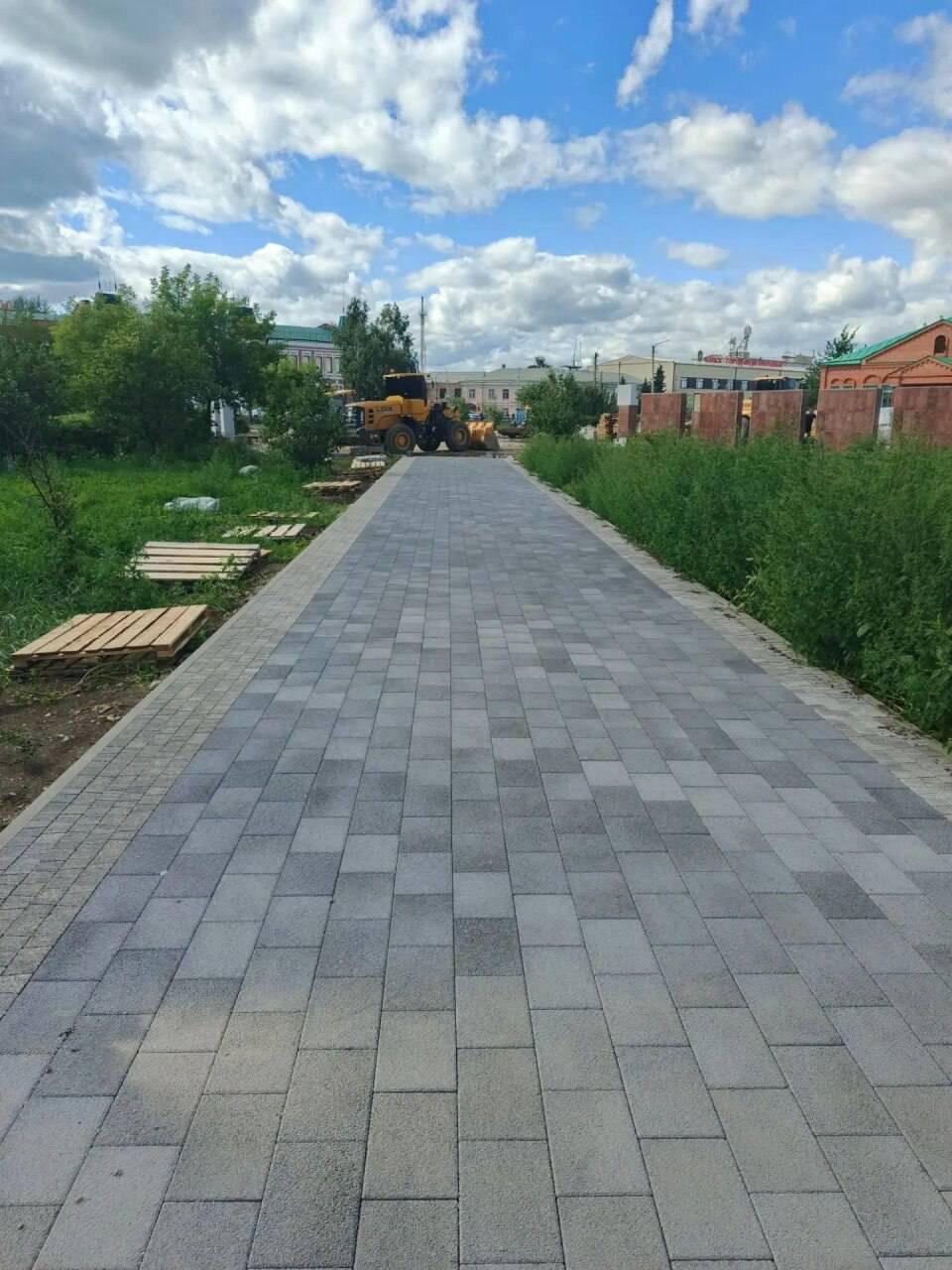 Благоустройство улицы Ленина в Канске выполнено уже на 63% В Канске...