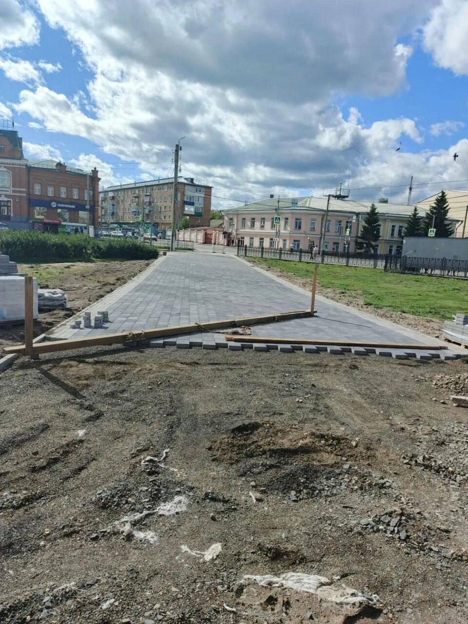 Благоустройство улицы Ленина в Канске выполнено уже на 63% В Канске...
