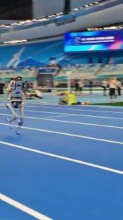 Робот побил рекорд Усэйна Болта, но есть нюанс.