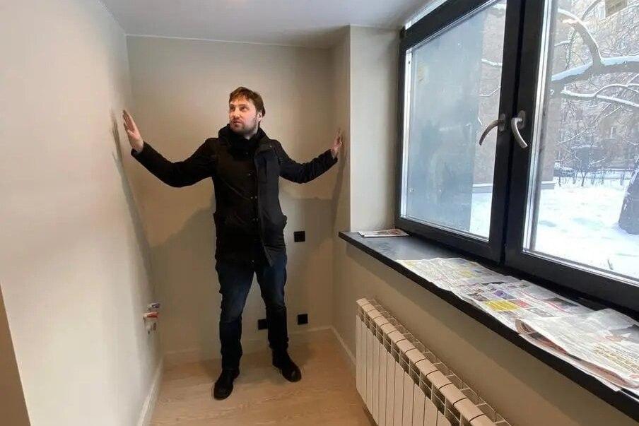 В Москве набирает популярность «жилищный дауншифтинг» — продажа дорогой квартиры ради переезда в более дешёвое жильё и жизни на разницу.