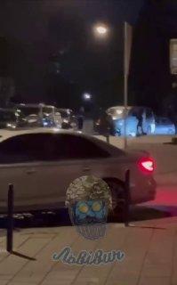 Мужчина зарезал насмерть сотрудника ТЦК и получил пулю во Львове