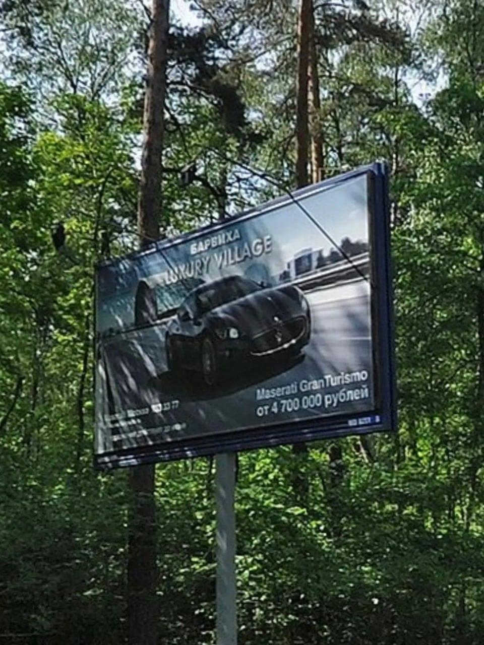 Россияне вспомнили цены на новые машины десятилетней давности — Volkswagen Polo тогда стоил каких-то ₽455 тысяч, Skoda Octavia — ₽745 тысяч, а Toyota RAV4 — меньше ₽1 миллиона.