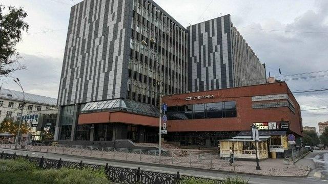 В центре Новосибирска произошла массовая драка в караоке-баре В караоке-баре...