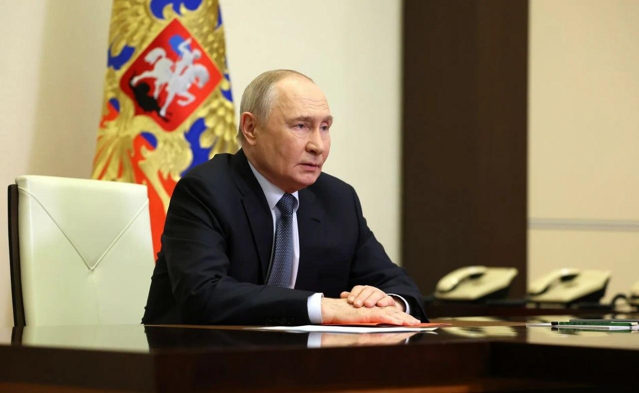 Не все вопросы с топливом решены, но они решаются — Путин