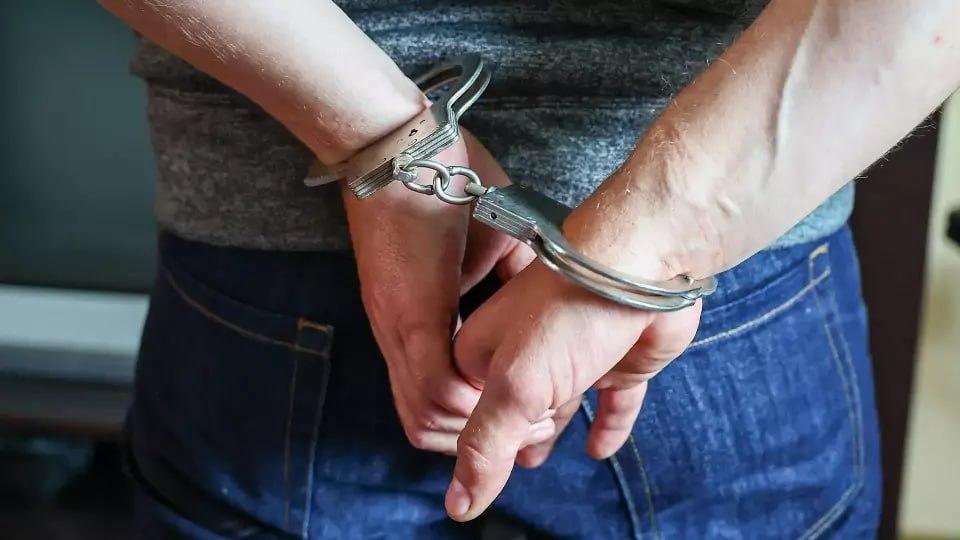 В Бай-Тайгинском районе мужчину обвинили в убийстве односельчанина.