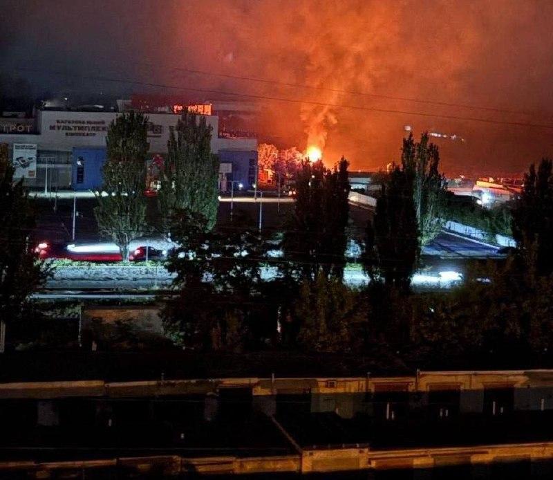 Мощные взрывы прогремели в Киеве и других городах Украины Этой ночью взрывы...