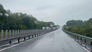 На трассе Ачинск – Красноярск, в районе Тарутино, из-за сложившегося поперёк...