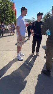 В Иркутске завёлся абу-бандит, который специально провоцирует на камеру военных