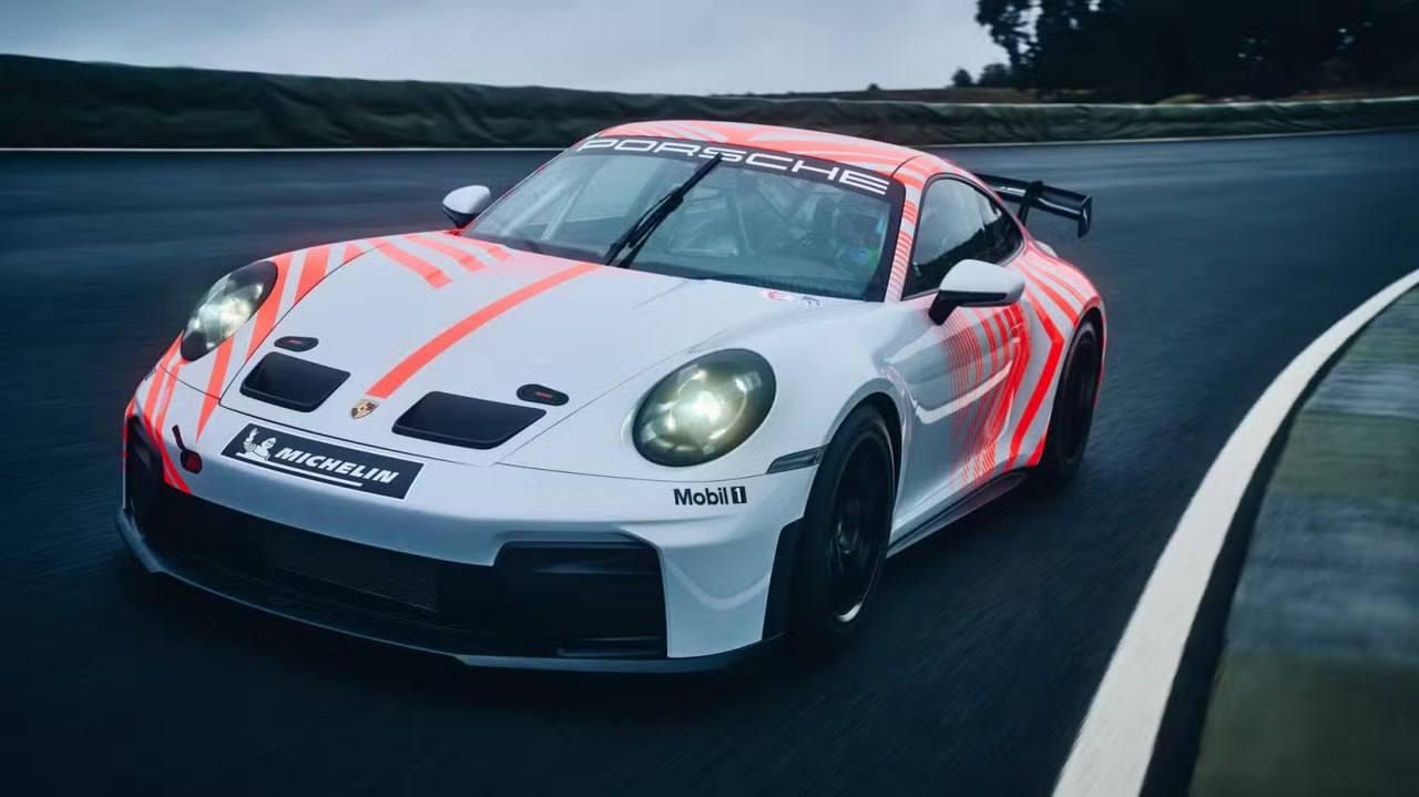 ь Porsche показала самый доступный гоночный 911 — Challenge за $275 тысяч (₽23,7 миллиона).