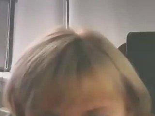 Сотрудница краснодарского банка жестко отчитала коллег на совещании — видео завирусилось в Сети