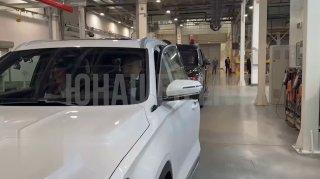 Путин протестировал новую Volga K50 и остался доволен — кроссовер показался президенту «мягким, тихим и хорошо управляемым».