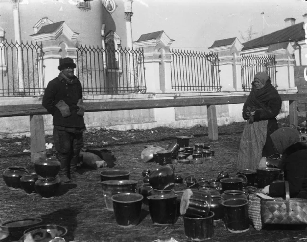 Ретро Красноярск. Новобазарная площадь. Кадр 1890-1910 годов. 🌇 Мы в Telegram...