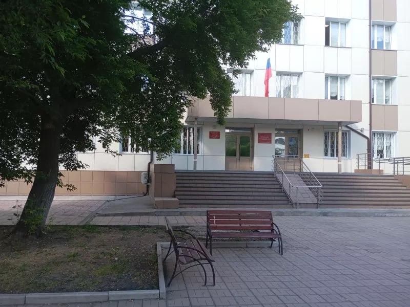 В Ачинске вынесли приговор жительнице, напавшей на сотрудников полиции