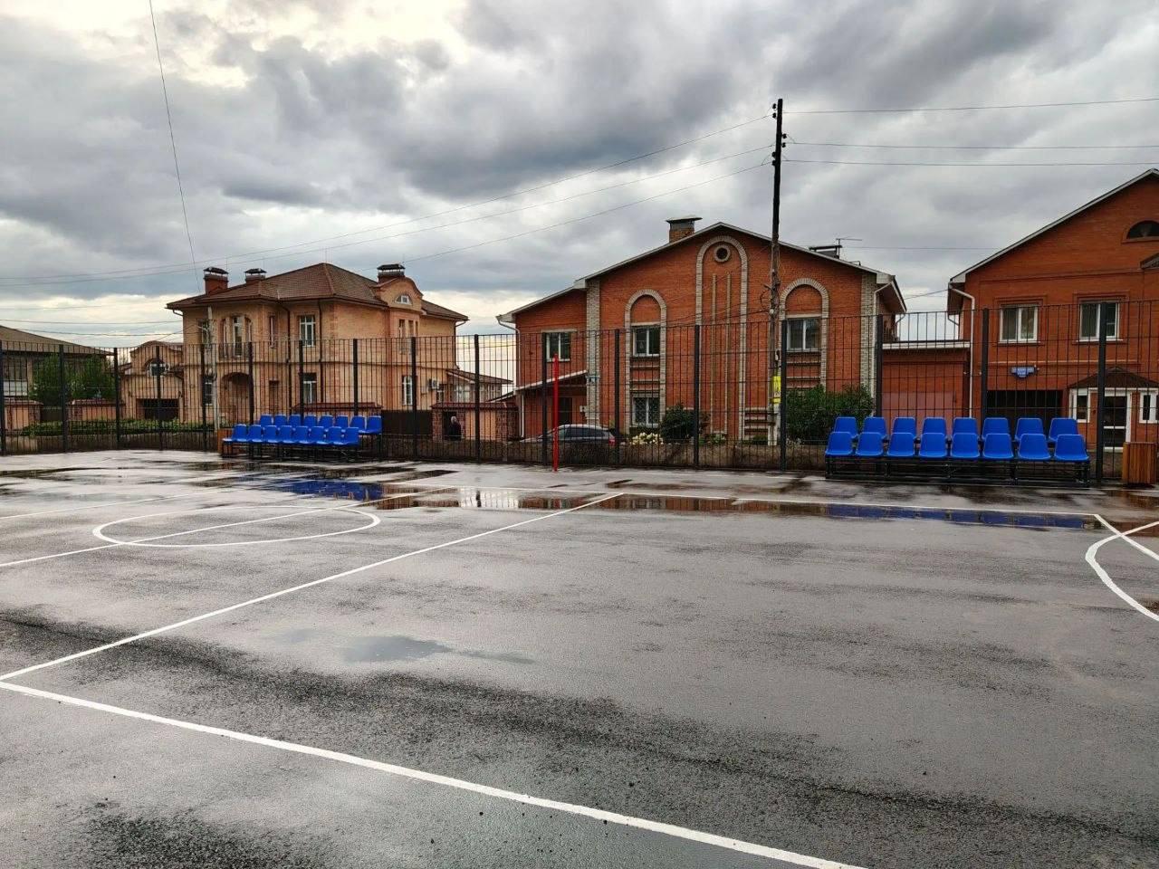 Новая спортивная площадка появилась в старом центре Ачинска