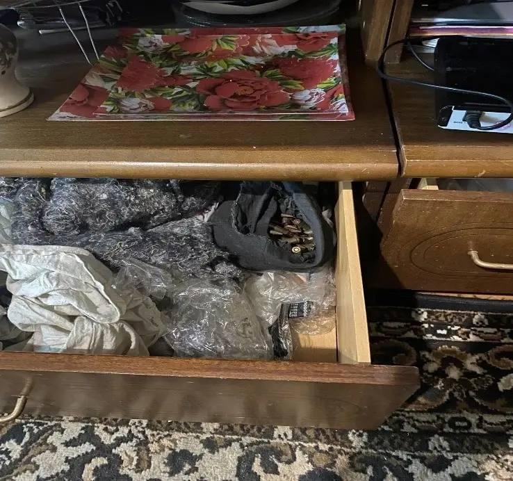 В Кежемском округе полицейские изъяли у местного жителя незаконно хранящееся нарезное оружие и боеприпасы