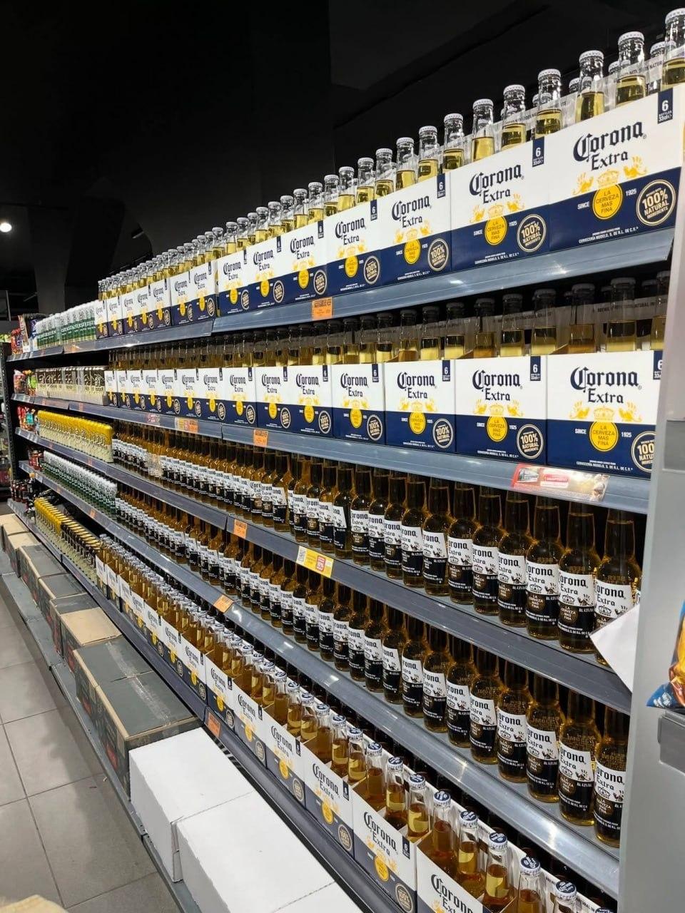 В украинских магазинах начали пропадать крупы, макароны, соль, сахар и мука