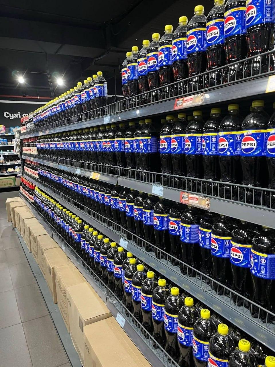 В украинских магазинах начали пропадать крупы, макароны, соль, сахар и мука