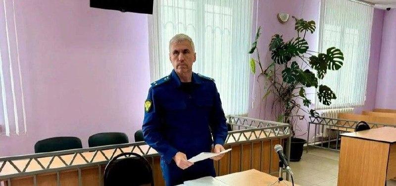 Прокуратура Мглинского района поддержала обвинение по делу 32-летней местной жительницы, признанной виновной в краже с банковского счёта
