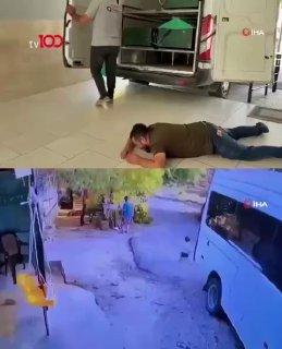 В Турции отец случайно задавил насмерть полуторагодовалого сына