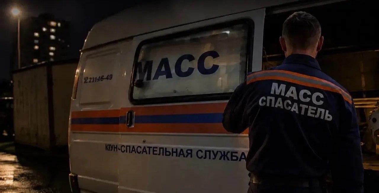 В Новосибирске спасли девочку из запертой квартиры Ночью в доме на улице...