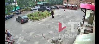 Многодетную мать соседи жёстко избили до сотрясения из-за парковочного места...