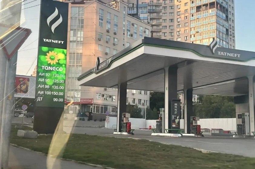 Дефицит бензина в Новосибирской области усугубляется Сергей Лацких, президент...