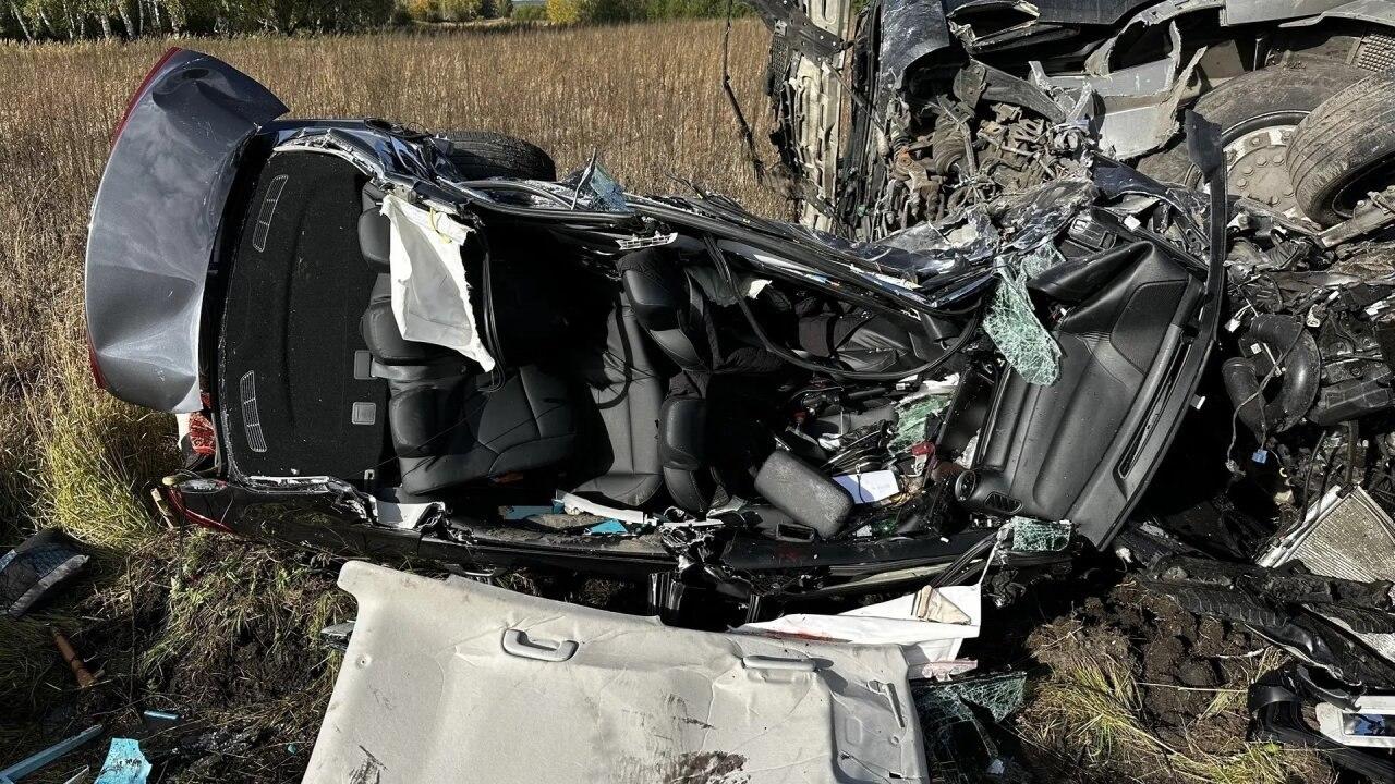 Два человека погибли в результате ДТП на трассе «Сибирь» в Рыбинском округе...