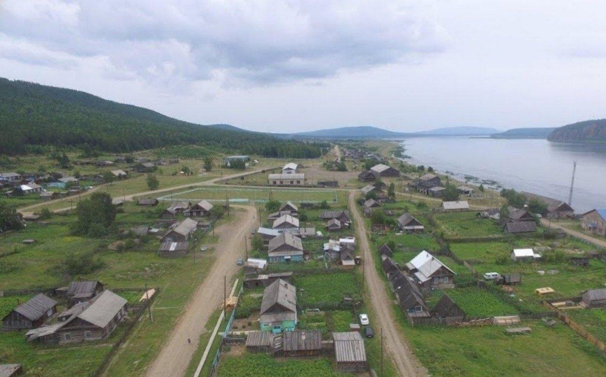 Жители посёлков в Богучанском районе остались без машины скорой помощи и...