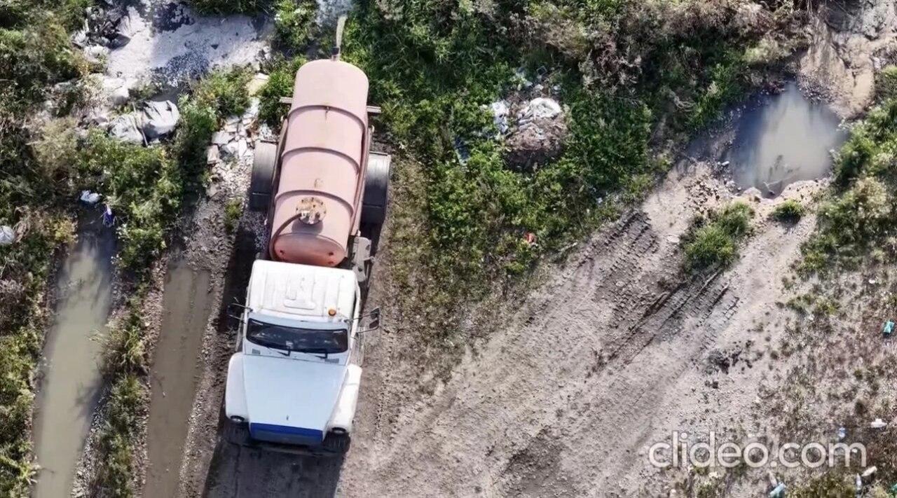 В Рыбинском округе водителя поймали на незаконном сливе отходов Вблизи села...