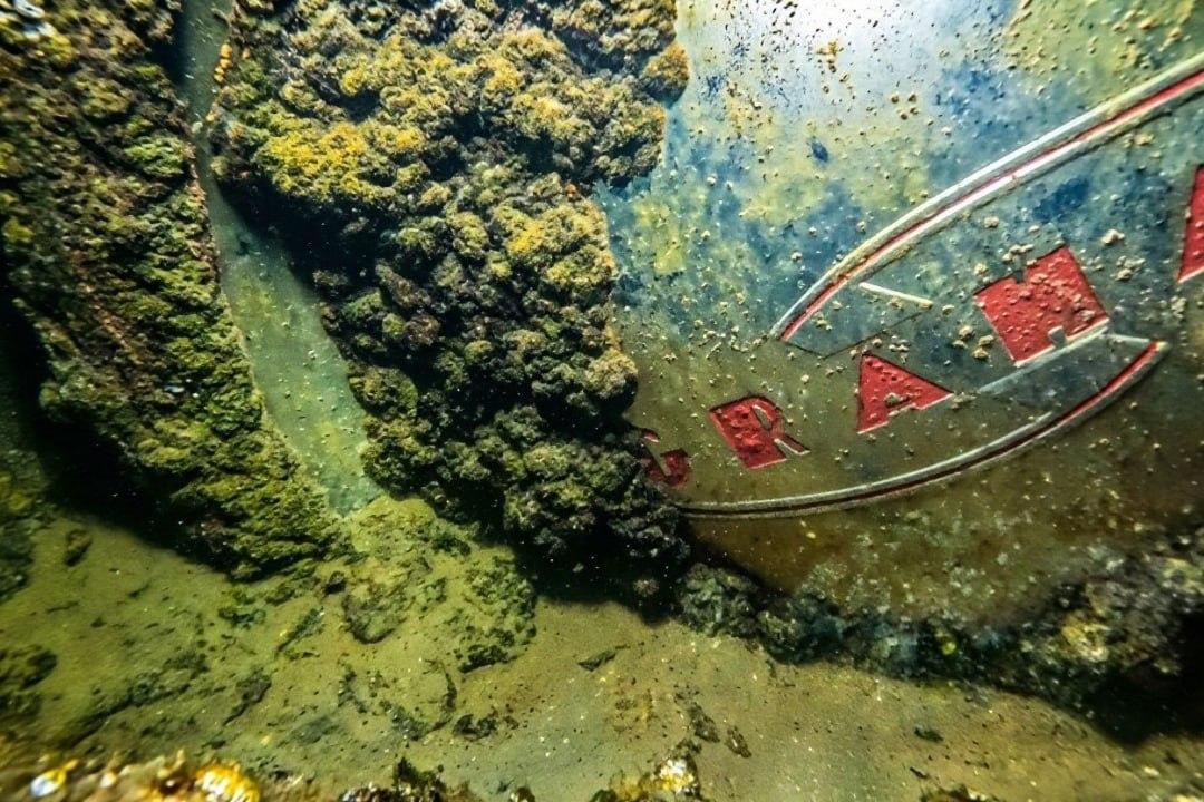 Дайверы нашли на дне Ладоги автоколонну, затонувших в шторм в 1941 году