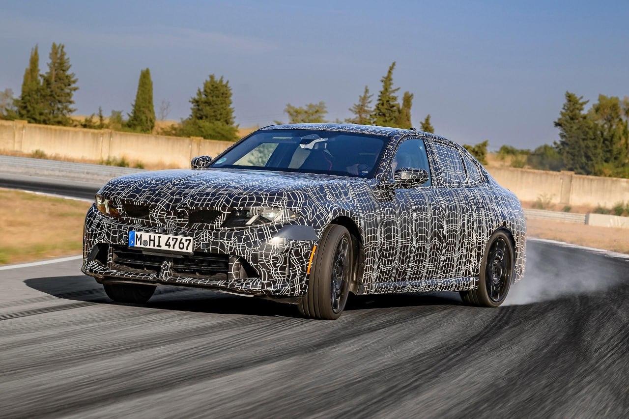 Новая BMW 3 Series получит дрифт-режим — седан с рядной «шестёркой» на 443 силы готовят уже в этом году.