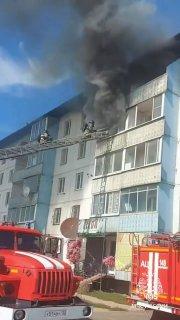 роих жильцов спасли при пожаре в посёлке Белореченский — кто-то устроил...