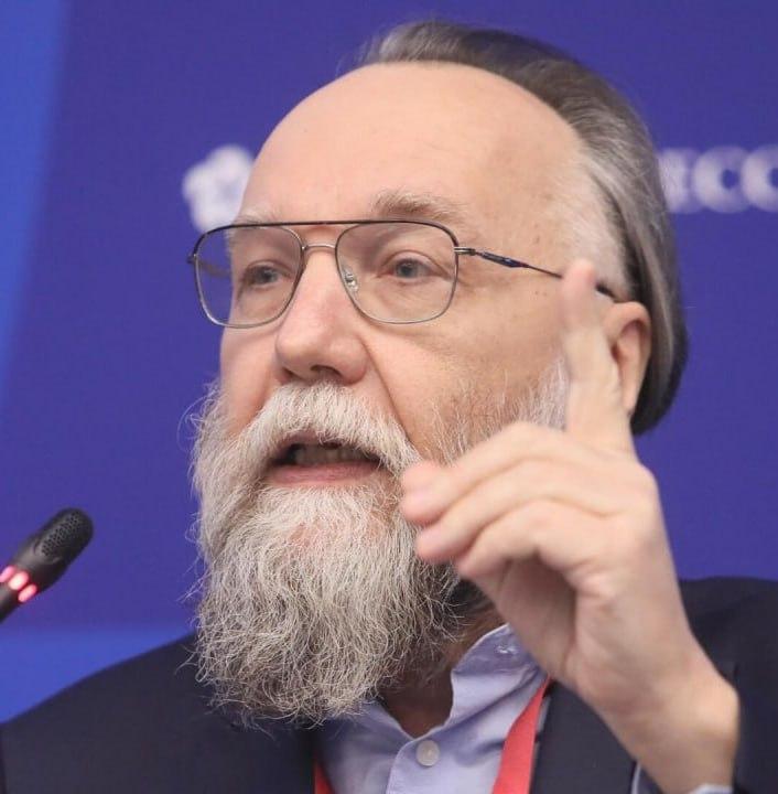Киев будет взят в ближайшие месяцы, заявил философ Александр Дугин.