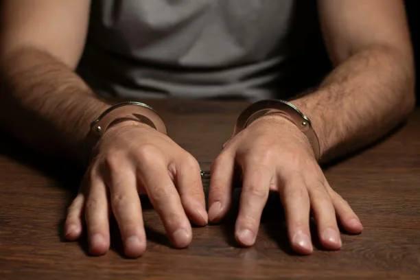 В Екатеринбурге осуждён отец двоих детей за изнасилование 15-летней девочки