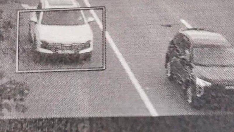 Москвичу выписали штраф 4500 рублей за поездку по выделенной полосе в...