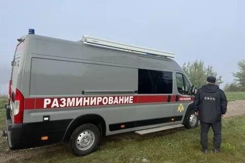 В Канске на берегу реки обнаружили боевые миномётные мины На берегу реки Кан...