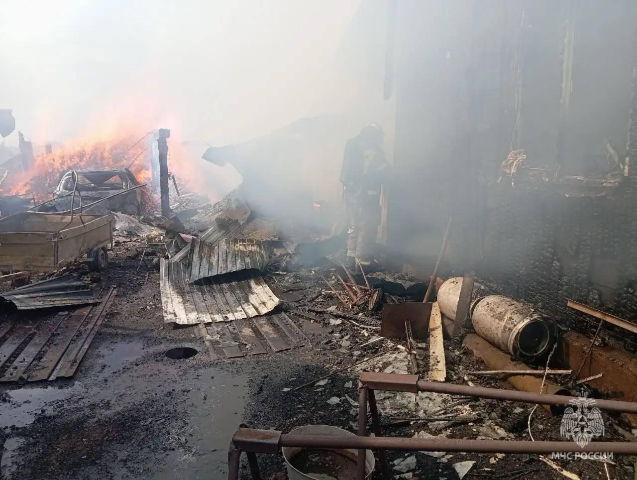 Женщина пострадала на пожаре в Курагинском районе В селе Березовское...