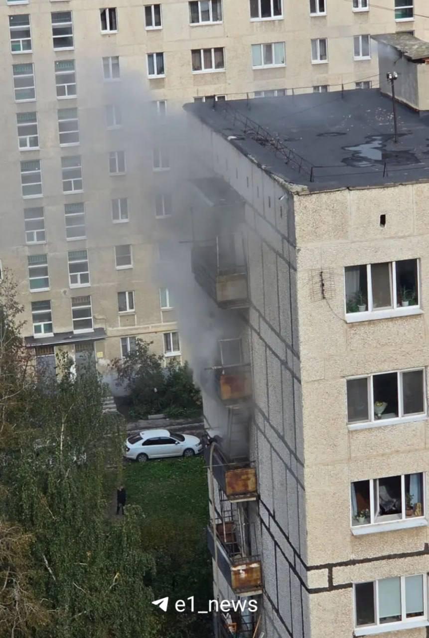 Во время пожара на Бакинских Комиссаров, 60 погиб житель дома