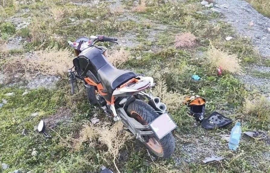 В Абазе мотоциклист и водитель квадроцикла не поделили дорогу Водитель...