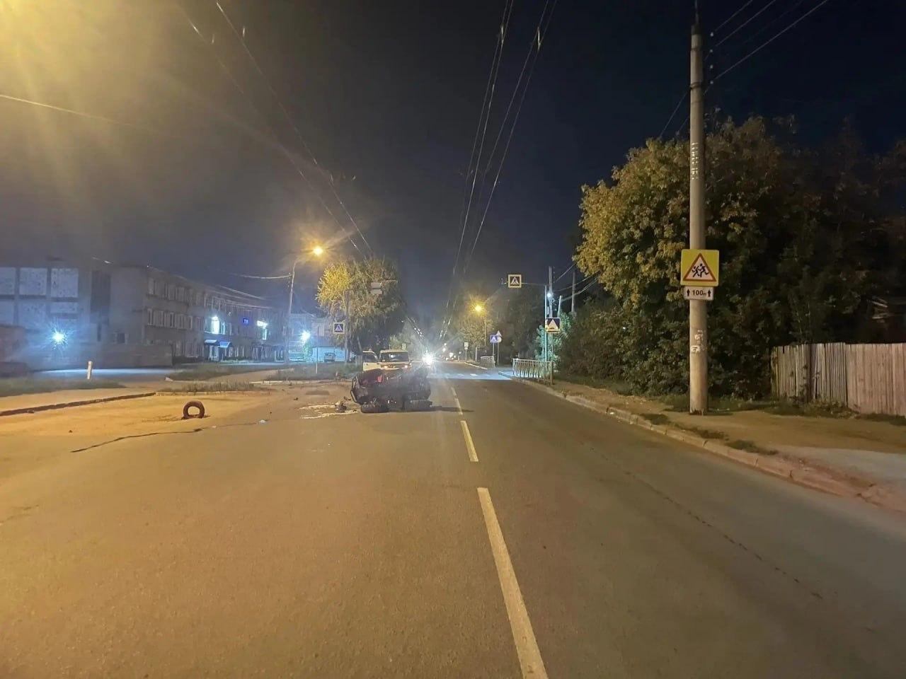 В Кировском районе Новосибирска в ДТП с квадроциклом пострадали трое 13...