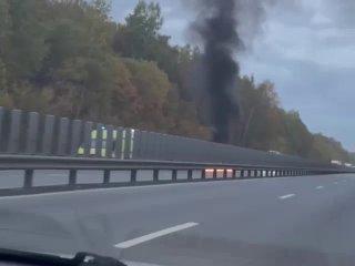 На трассе Ачинск – Красноярск, в районе Тарутино, загорелся автомобиль Город...