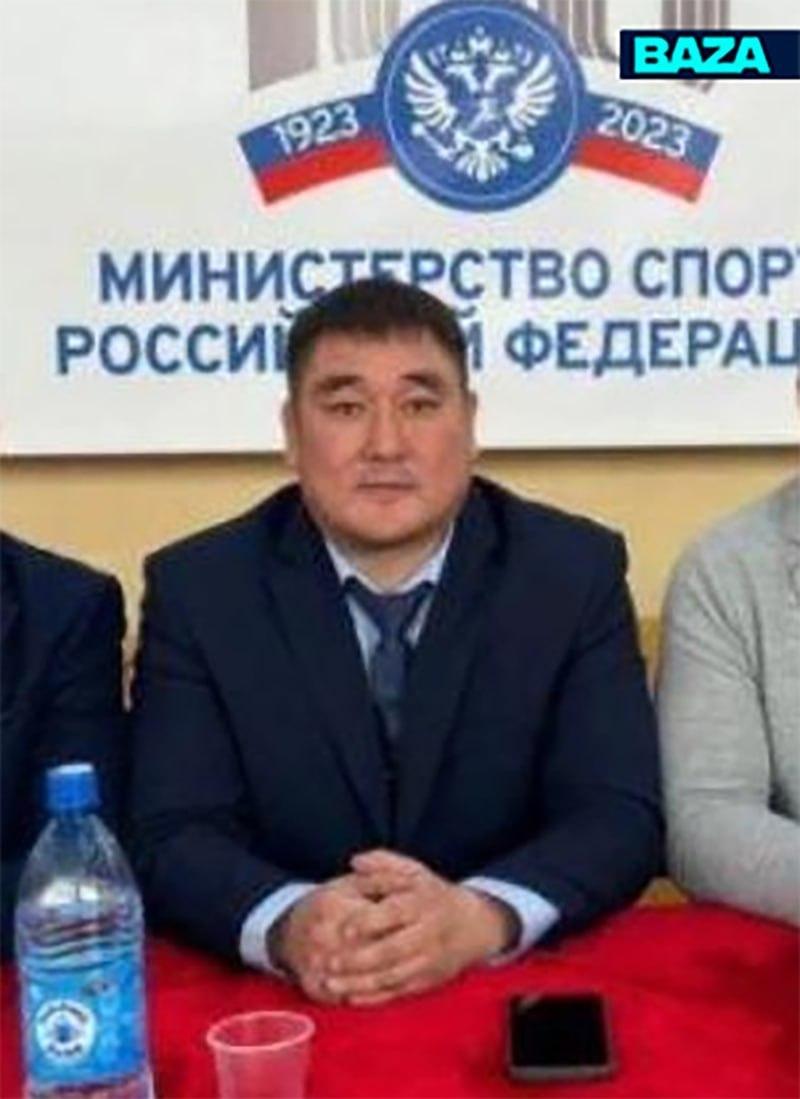 Бывшего замглавы тувинского УФСИН приговорили за «крышевание» и участие в...