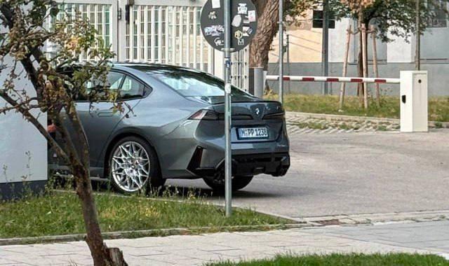 Новая BMW M350 засветилась в сети