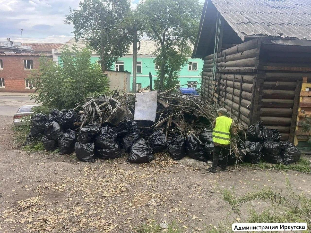 Три тысячи нелегальных свалок ликвидировали с начала года в Иркутске На...