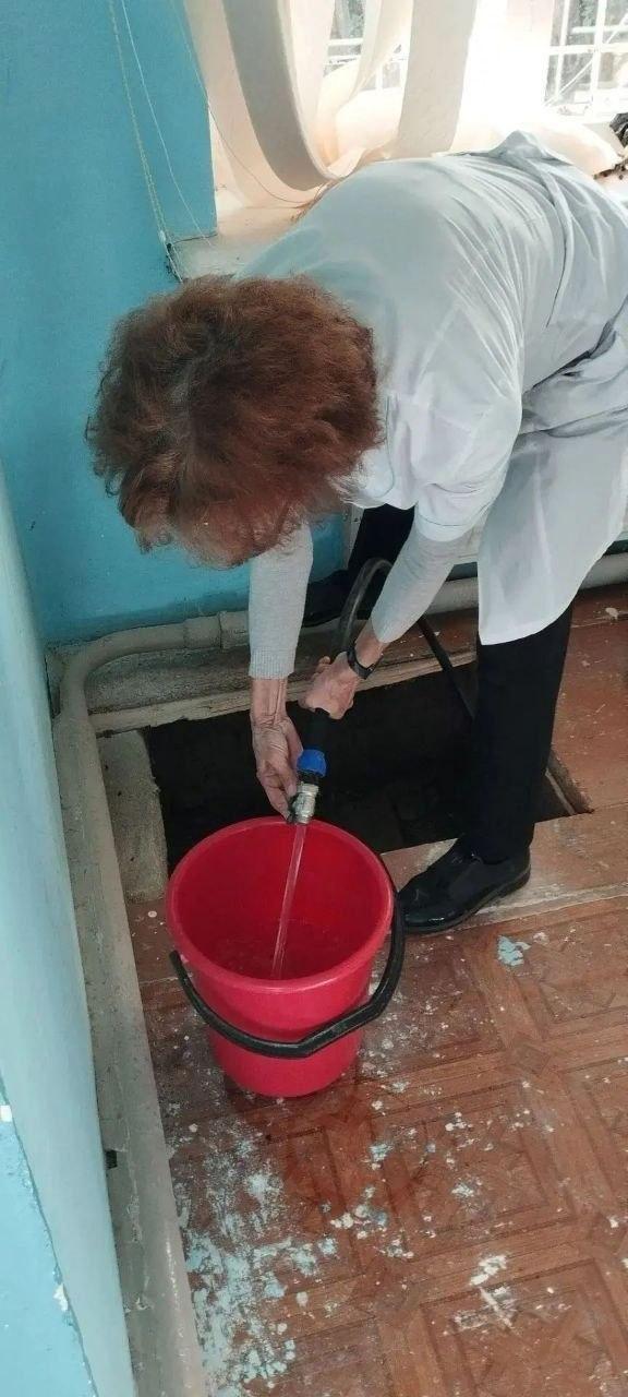 В фельдшерско-акушерском пункте села Новоникольск Ачинского округа проведён ремонт системы водоснабжения.