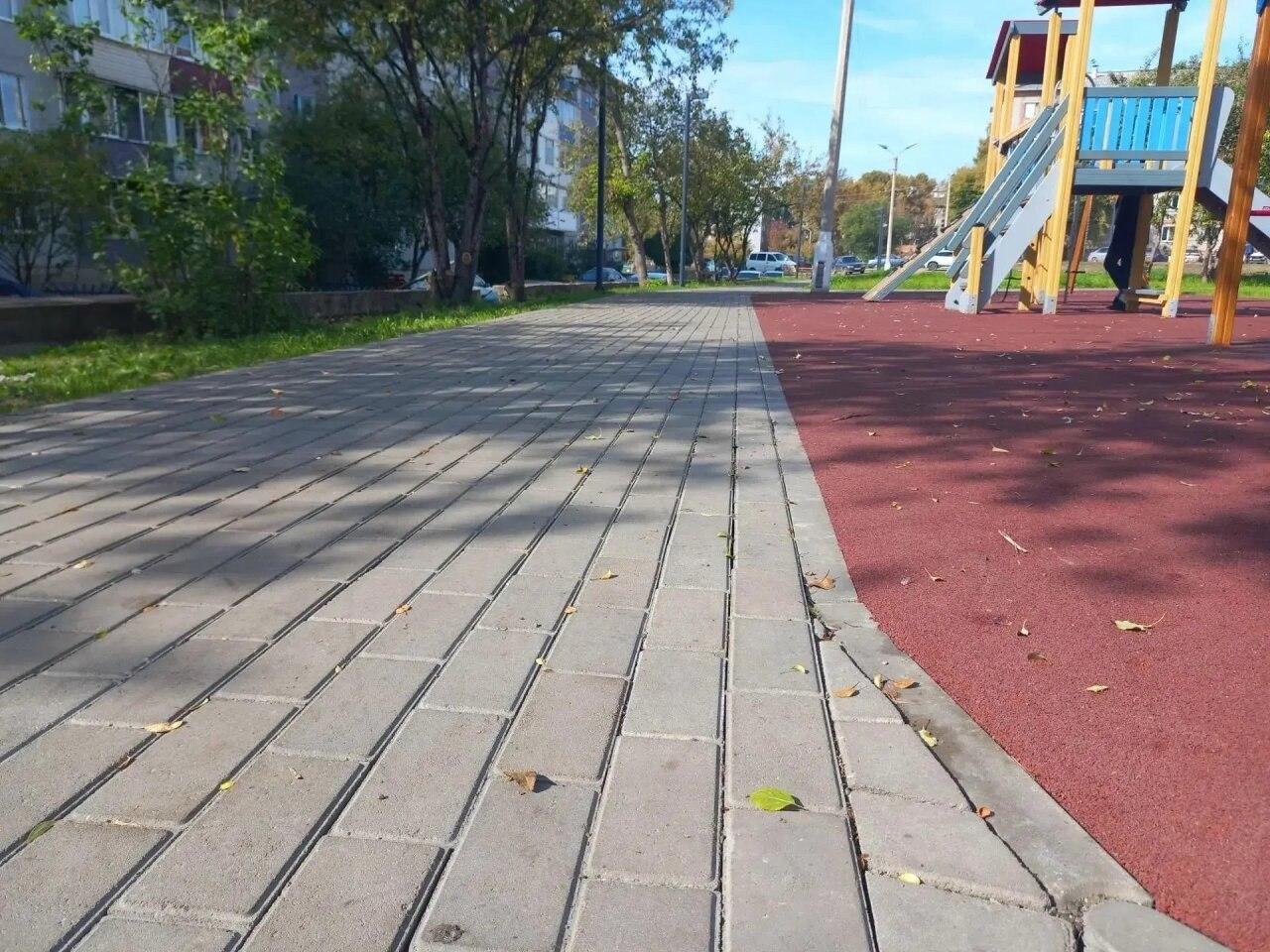 В Канске завершают благоустройство сквера «Семейный» в Северо-Западном...