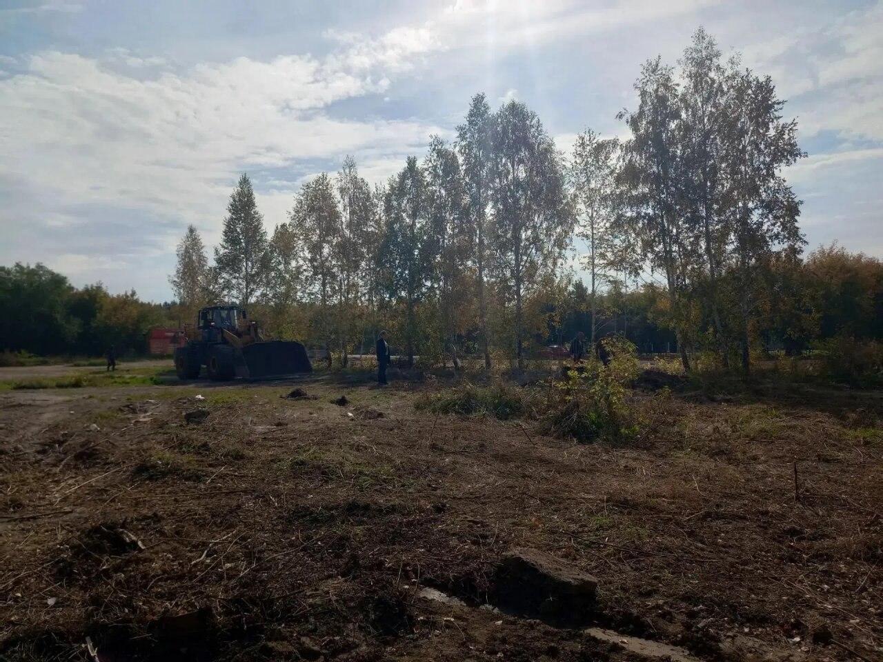 В Канске завершают благоустройство сквера «Семейный» в Северо-Западном...