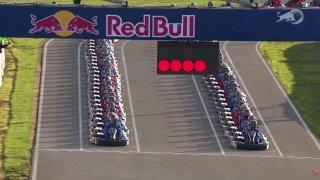 Red Bull устроил Максу Ферстаппену мегасложный челлендж: четырёхкратный чемпион мира стартовал последним (!) в гонке на картах против 100 фанатов.