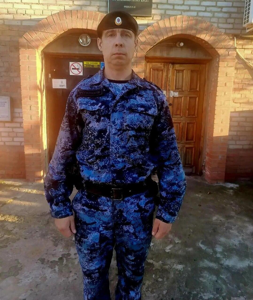 Судебный пристав помог ребенку, попавшему под автомобиль в Тасеевском округе...