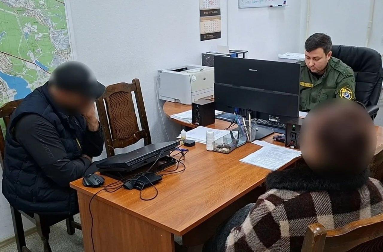 В Екатеринбурге задержали трех мужчин, обвиняемых в вымогательствах и похищении человека
